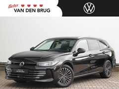 Volkswagen Passat Variant - 1.5 eTSI Elegance 150pk DSG | LED Matrix | Trekhaak wegklapbaar | Head-up | Keyless | Dode