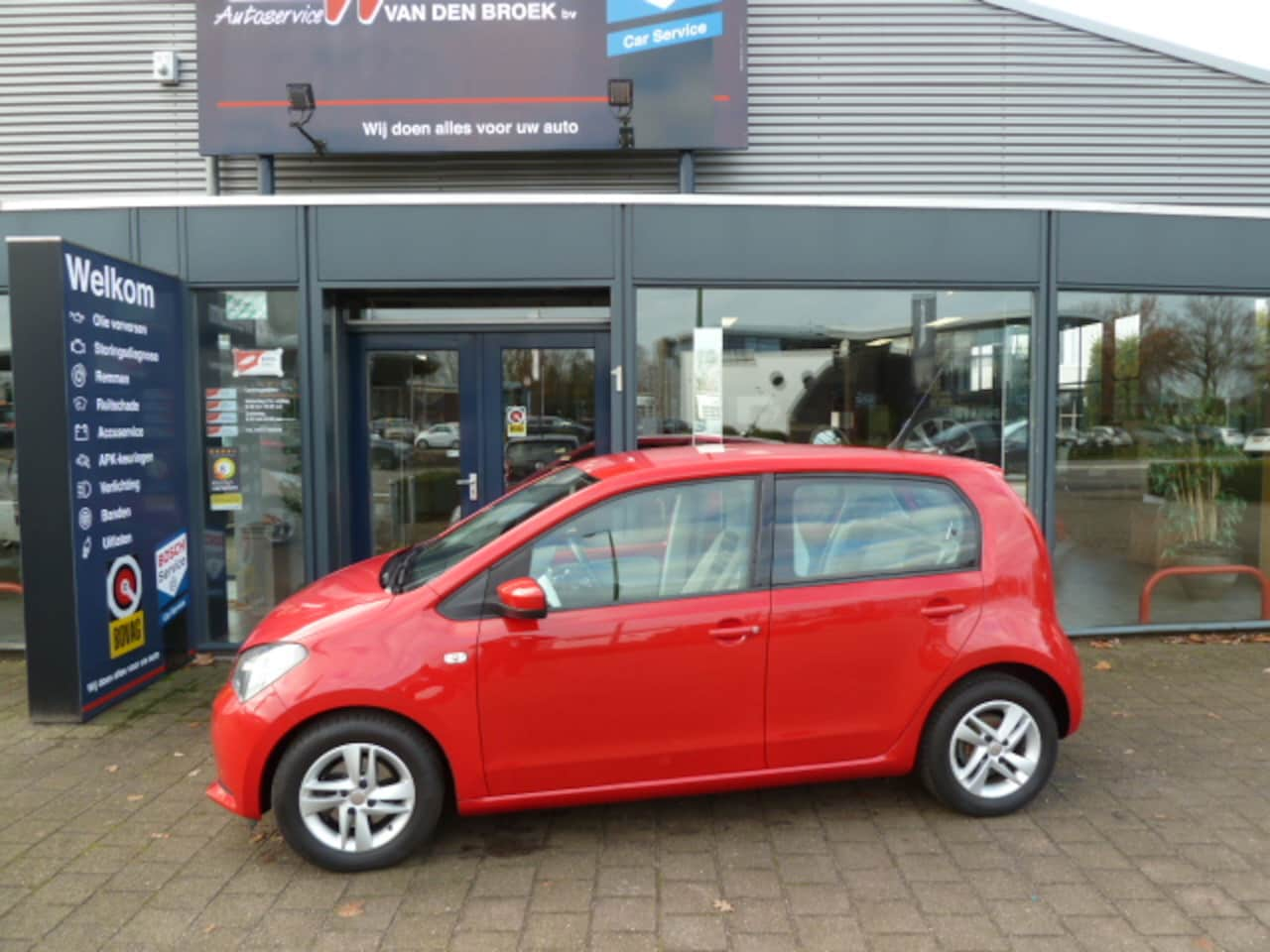 Seat Mii - 1.0 60pk Ecomotive 5D Style Chic - AutoWereld.nl