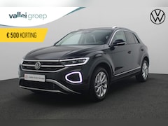 Volkswagen T-Roc - 1.5 TSI 150PK DSG Style | Trekhaak | Navi | Full LED | ACC | Parkeersensoren voor/achter |