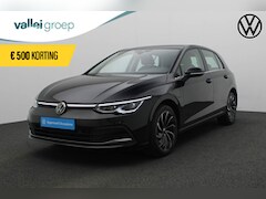 Volkswagen Golf - 1.4 204PK DSG eHybrid Style | IQ Light | Navi | ACC | Parkeersensoren voor/achter | 17 inc