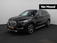 BMW X1 - sDrive18i Executive Edition | HEAD-UP DISPLAY | NAVIGATIE | SFEERVERLICHTING | CLIMATE CON