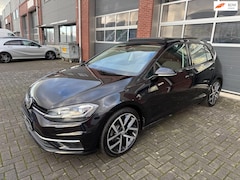 Volkswagen Golf - 1.4 TSI DSG Highline LED Pano Virtual Navi