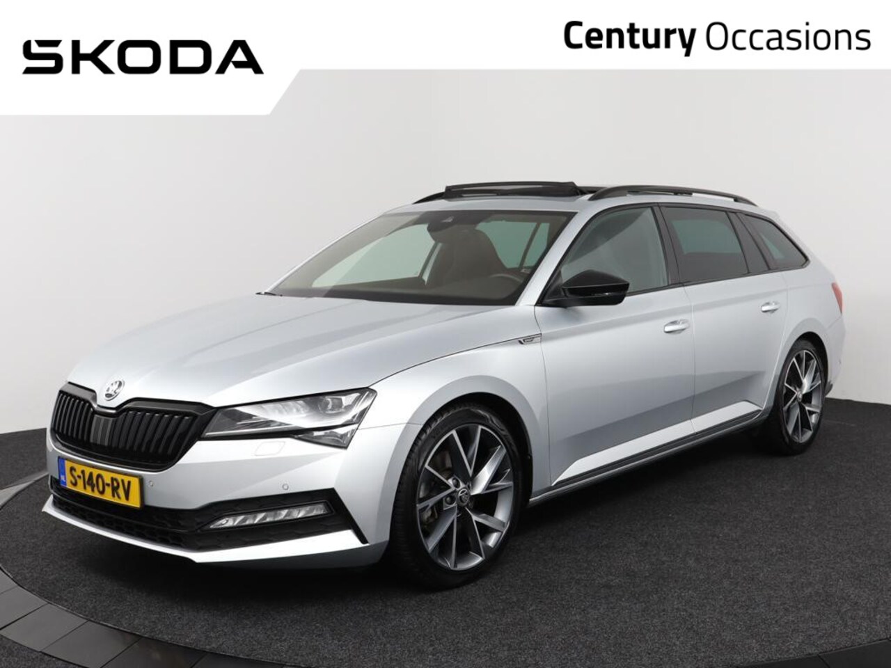 Skoda Superb Combi - 1.5 TSI 150Pk Automaat Sportline Business Panodak + Elec. klep + ACC + Zwart optiek + Elec - AutoWereld.nl