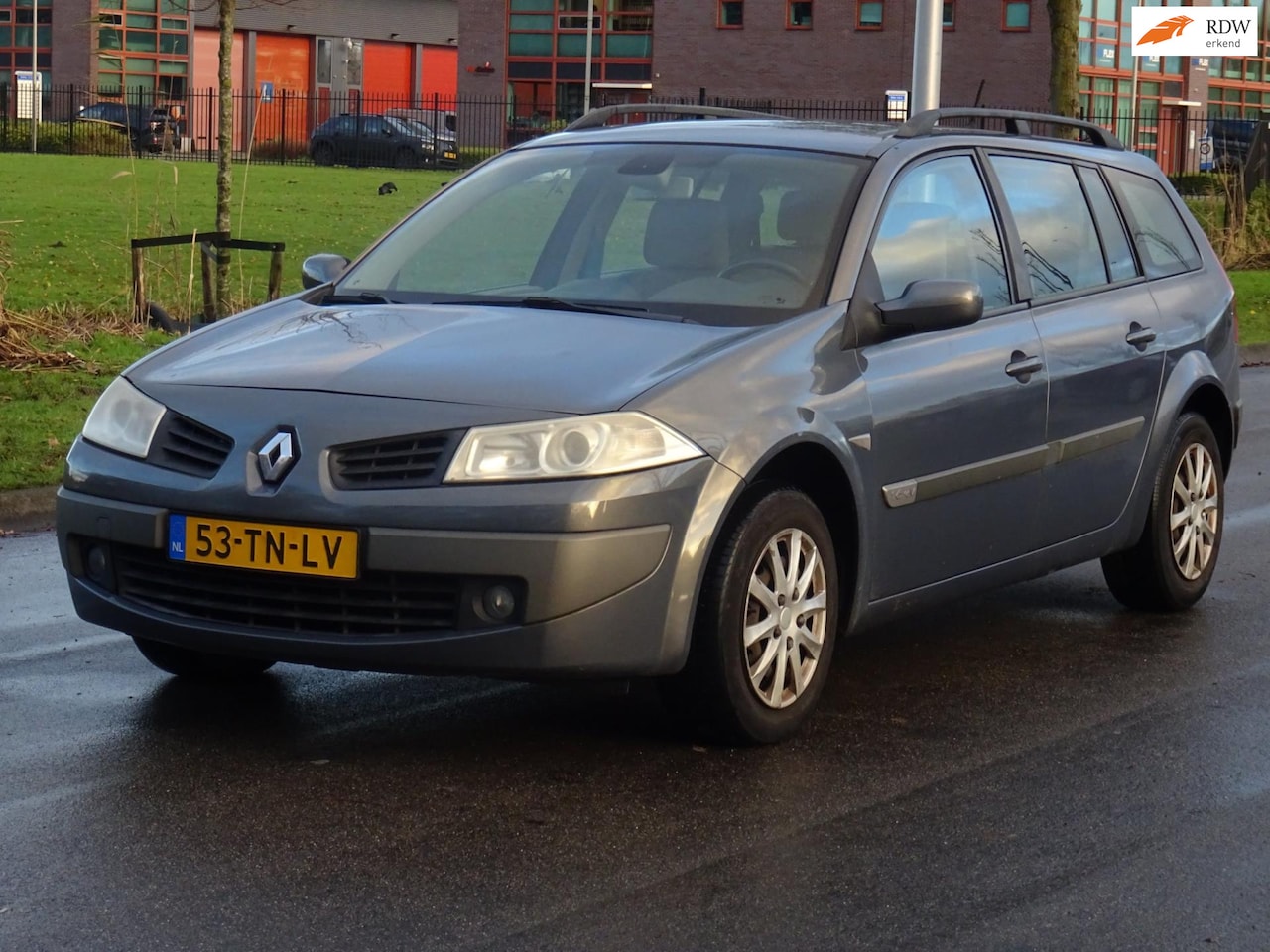 Renault Mégane Grand Tour - 1.6-16V Business Line NAP/CLIMA - AutoWereld.nl