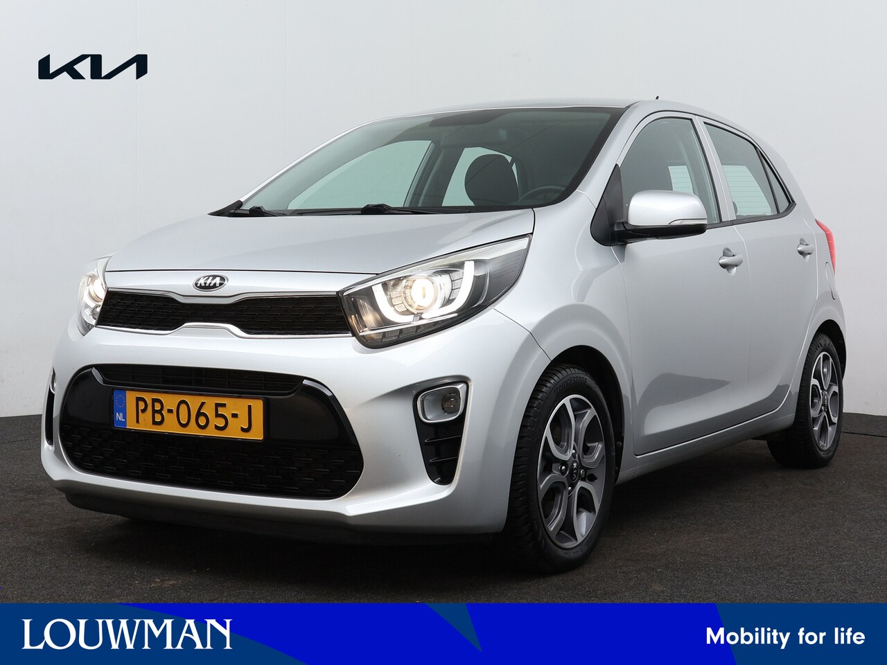 Kia Picanto - 1.0 CVVT First Edition | Climate Control | Navigatie | Camera | Apple Carplay/Android auto - AutoWereld.nl