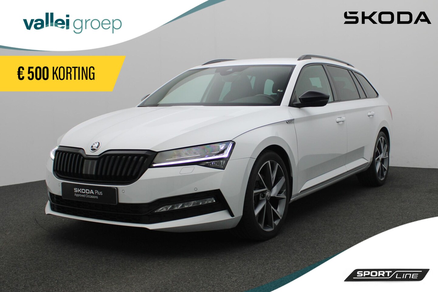 Skoda Superb Combi - 1.5 TSI 150PK DSG ACT Sportline Business | Navi | Matrix LED | Keyless | Camera | 19 inch - AutoWereld.nl