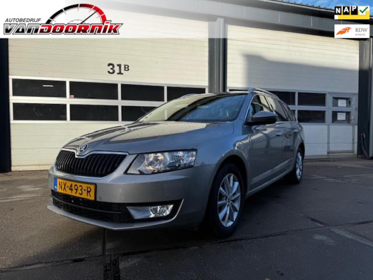 Skoda Octavia Combi - 1.6 TDI Greentech Style 1.6 TDI Greentech Style - AutoWereld.nl