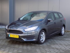 Ford Focus Wagon - 1.0 Trend Edition Airco