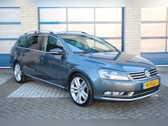 Volkswagen Passat Variant - 1.4 TSI High Executive Line - trekhaak - leder - aux - clima - lm velgen