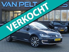 Volkswagen e-Golf - E-Golf / DYN Audio / Virtual Cockpit / 17" LMV