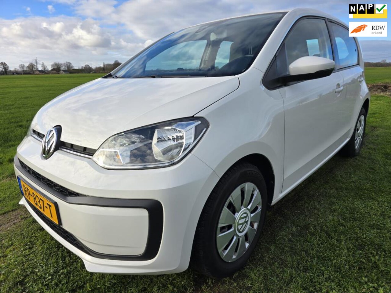 Volkswagen Up! - 1.0 BMT move up!|Airco|Bluetooth|5drs|NL-auto!|NAP| - AutoWereld.nl