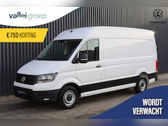 Volkswagen Crafter - 30 2.0 TDI 140PK L3H3 Comfortline | Trekhaak | 3-zits | Parkeersensoren voor/achter | Crui