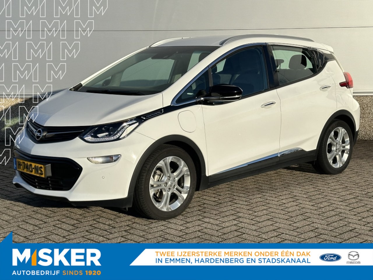 Opel Ampera-e - Business exec 60 kWh - AutoWereld.nl