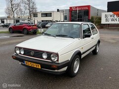 Volkswagen Golf - 1.3 CL Inj. Manhattan