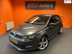 Volkswagen Polo - 1.4-16V / HIGHLINE / DSG AUTOMAAT / AIRCO