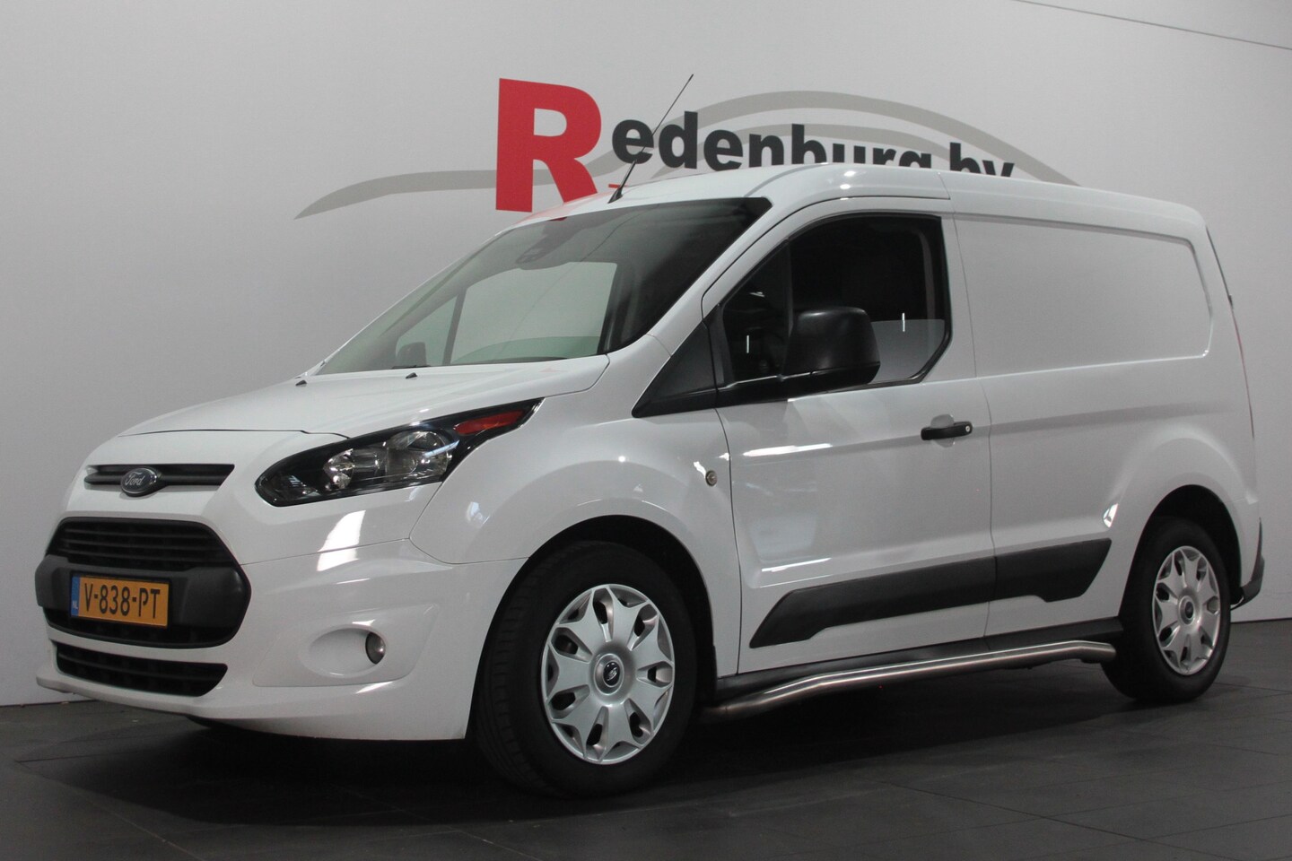 Ford Transit Connect - 1.5 TDCI L1 Trend - Cruise / Bluetooth / Parksens. achter - AutoWereld.nl