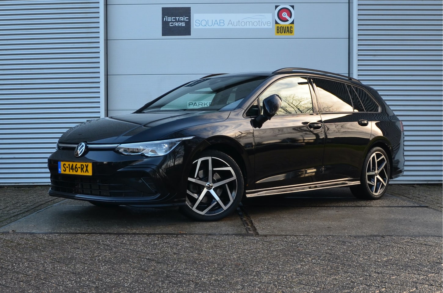 Volkswagen Golf Variant - 1.5 eTSI R-Line Business+ R-Line Sportstoelen, MARGE - AutoWereld.nl