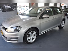 Volkswagen Golf - 1.2 TSI Trendline nette golf, navi, parkeersensoren