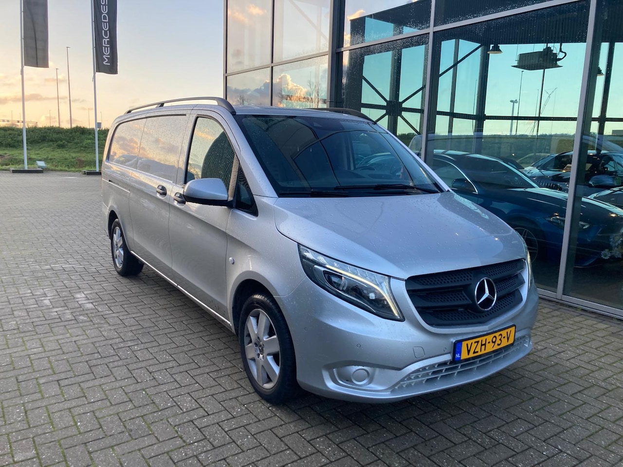 Mercedes-Benz Vito - 116 CDI Extra Lang - AutoWereld.nl