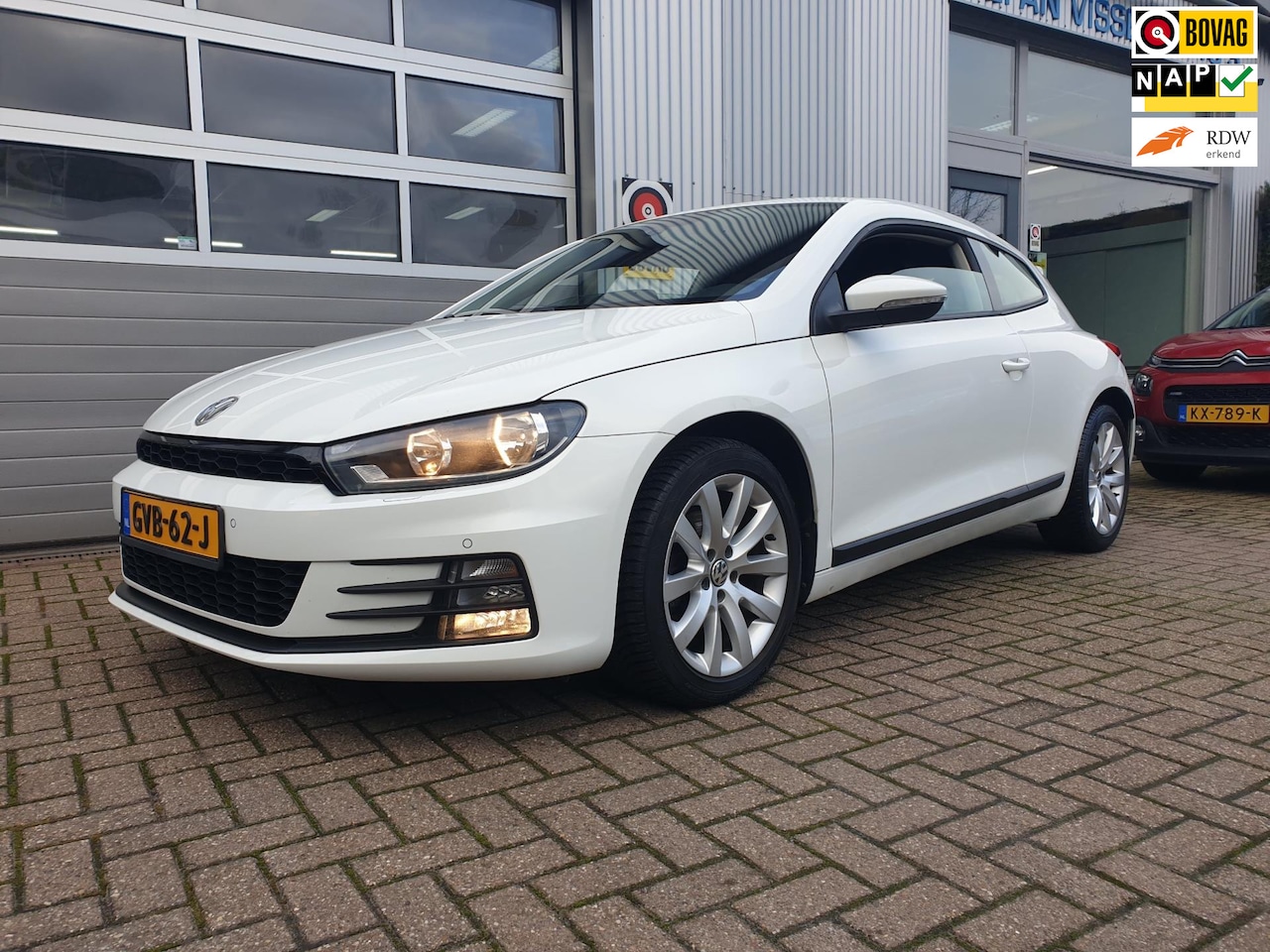 Volkswagen Scirocco - 125 PK 6 Bak - AutoWereld.nl