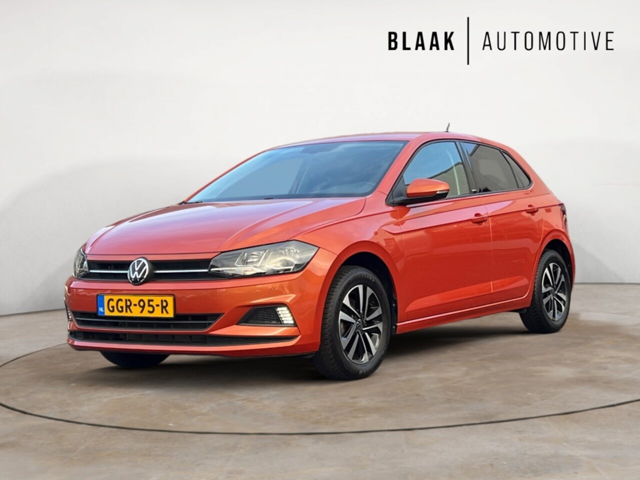 Volkswagen Polo - 1.0 TSI Polo | navigatie | parkeersensoren - AutoWereld.nl