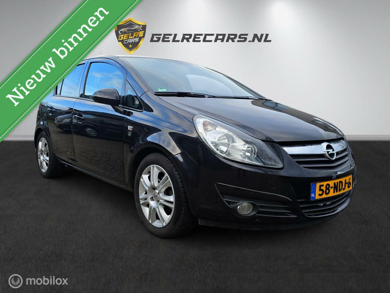 Opel Corsa - 1.4-16V 111 JAHRE EDITION - AutoWereld.nl