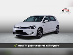 Volkswagen e-Golf - Stoelverwarming / Apple Carplay & Android Auto / Camera / Privacy Glass / ACC