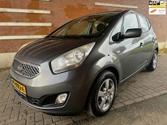 Kia Venga - 1.4 CVVT Seven, Airco, Cruise C., Navigatie, NW BANDEN & APK