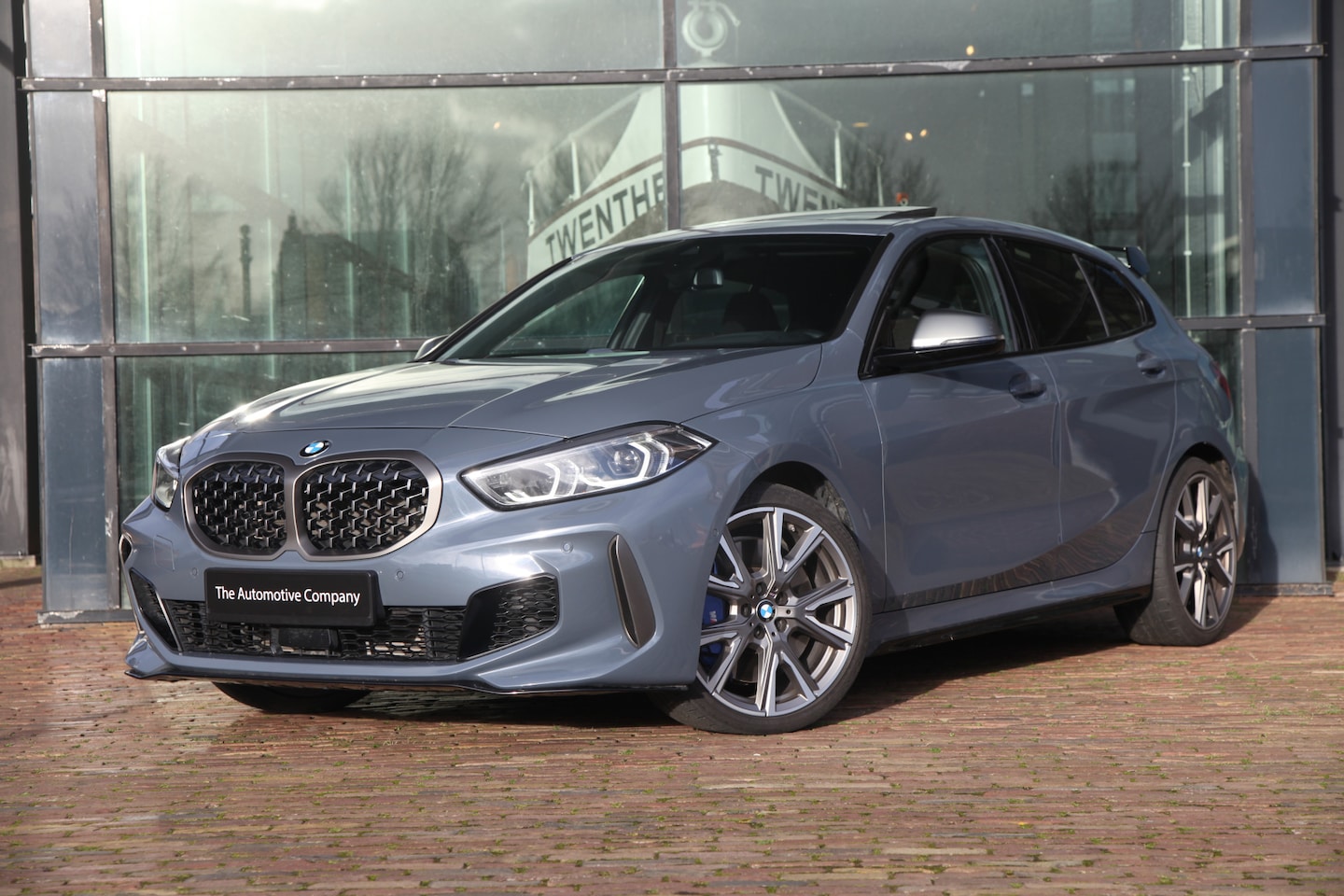 BMW 1-serie - M135i xDrive High Executive Edition M135i xDrive High Executive Edition - AutoWereld.nl