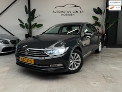 Volkswagen Passat - 1.4 TSI ACT Highline ACC BI-XENON NAVI KEYLESS