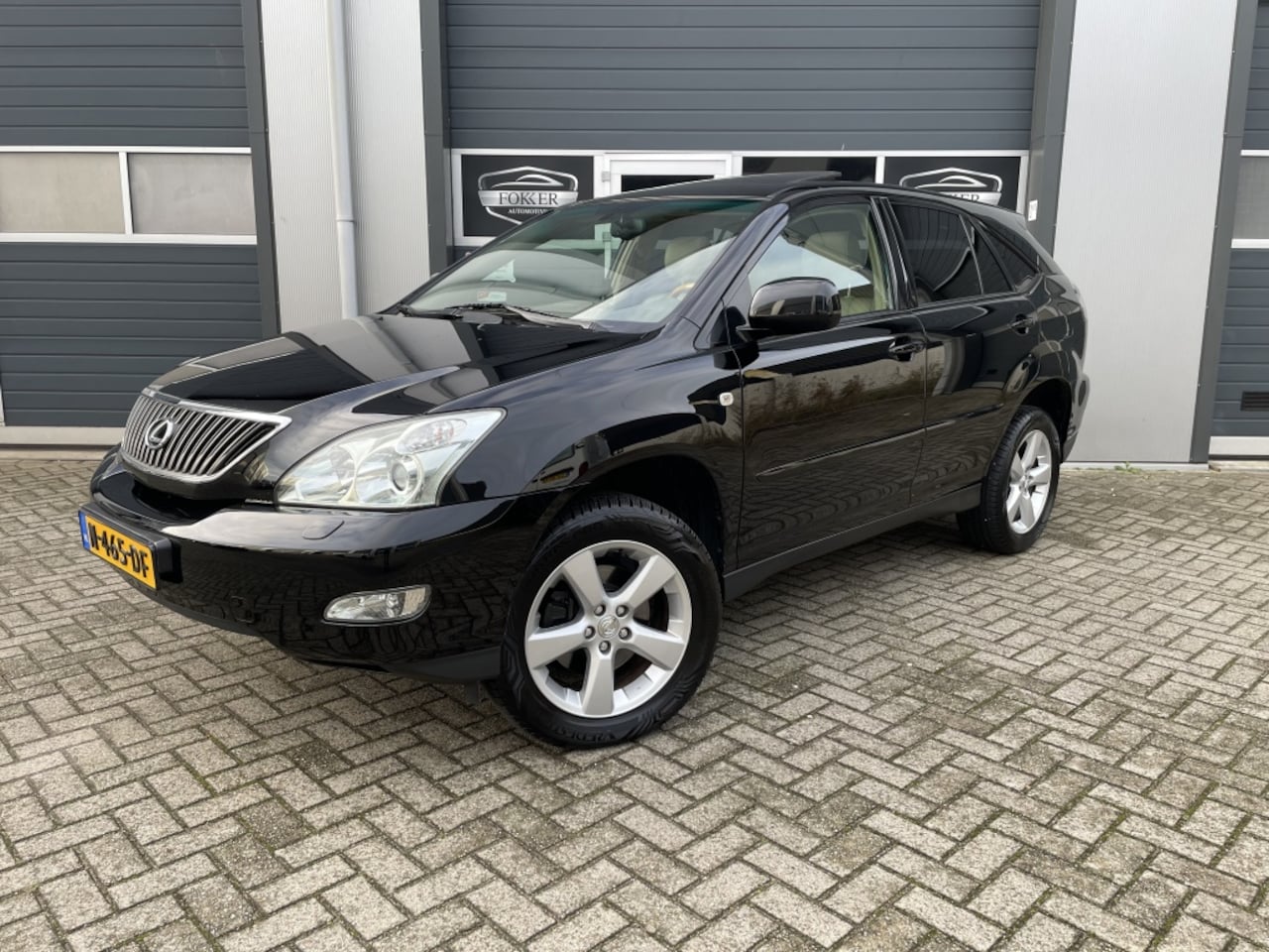 Lexus RX - 300 BTW auto Youngtimer Leer schuifkantel dak Camera Luchtvering - AutoWereld.nl