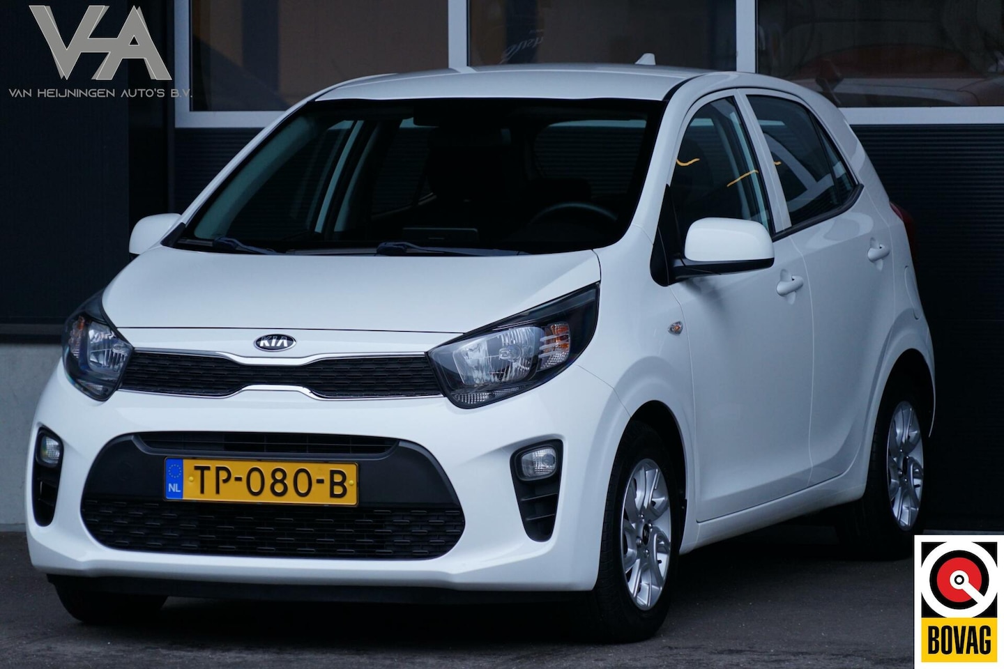 Kia Picanto - 1.0 CVVT ComfortPlusLine Navigator 1.0 CVVT ComfortPlusLine Navigator, CarPlay, cam. - AutoWereld.nl