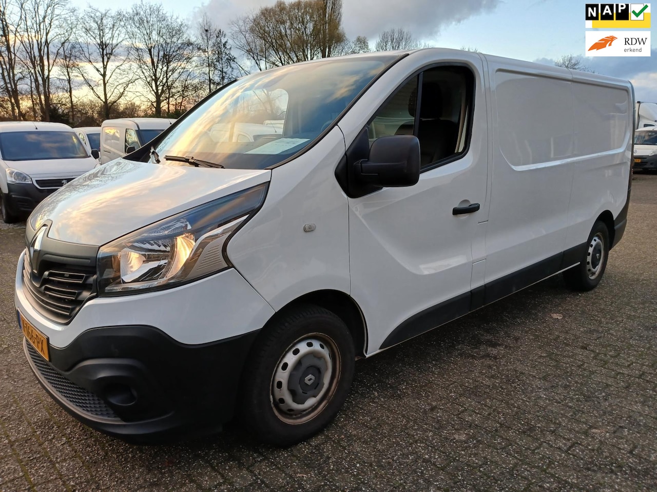 Renault Trafic - 1.6 dCi T29 L2H1 Comfort Energy airco cruise navi euro6 - AutoWereld.nl