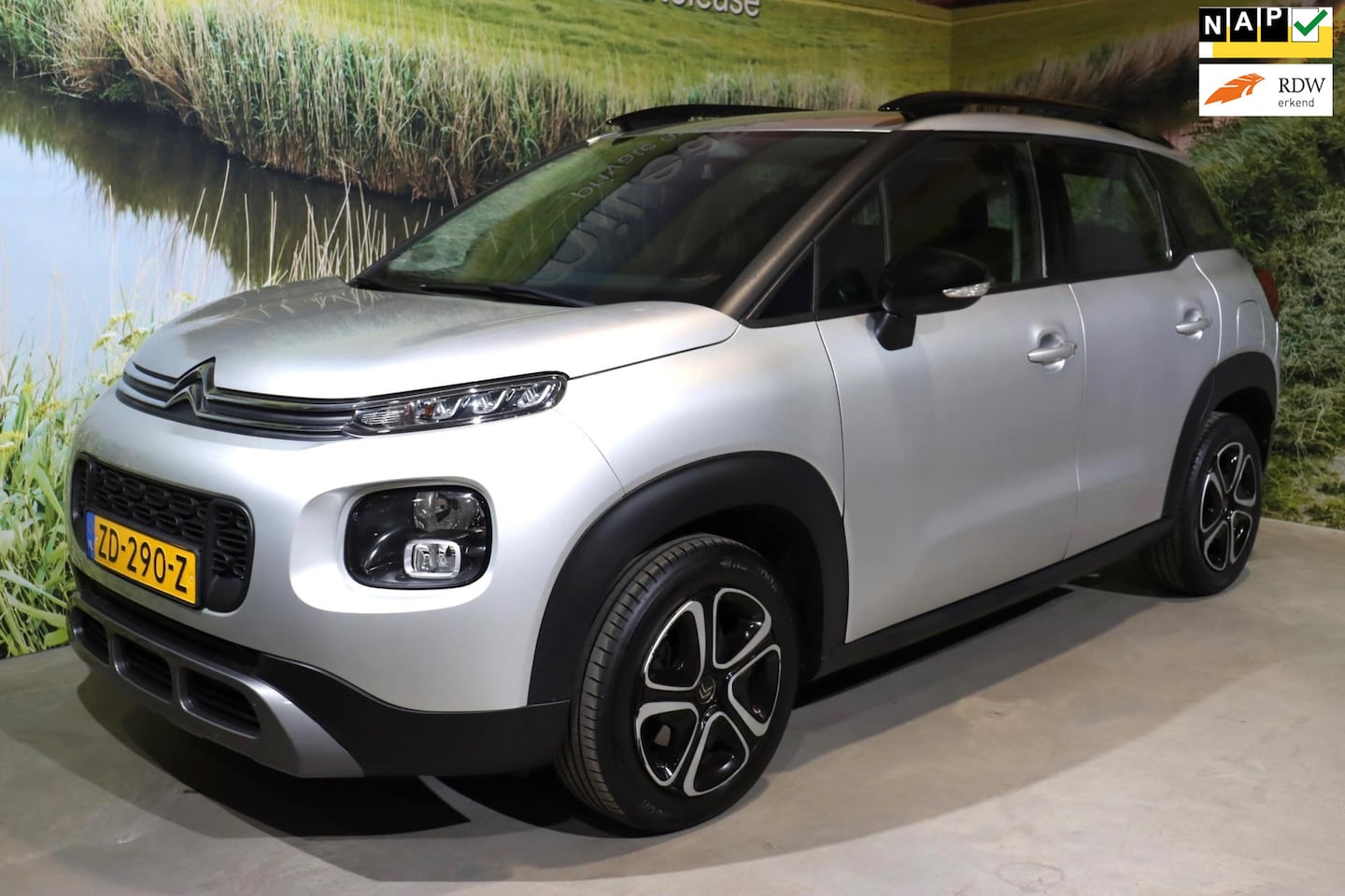 Citroën C3 Aircross - 1.2 PT Feel | PDC | Climate | Navigatie - AutoWereld.nl