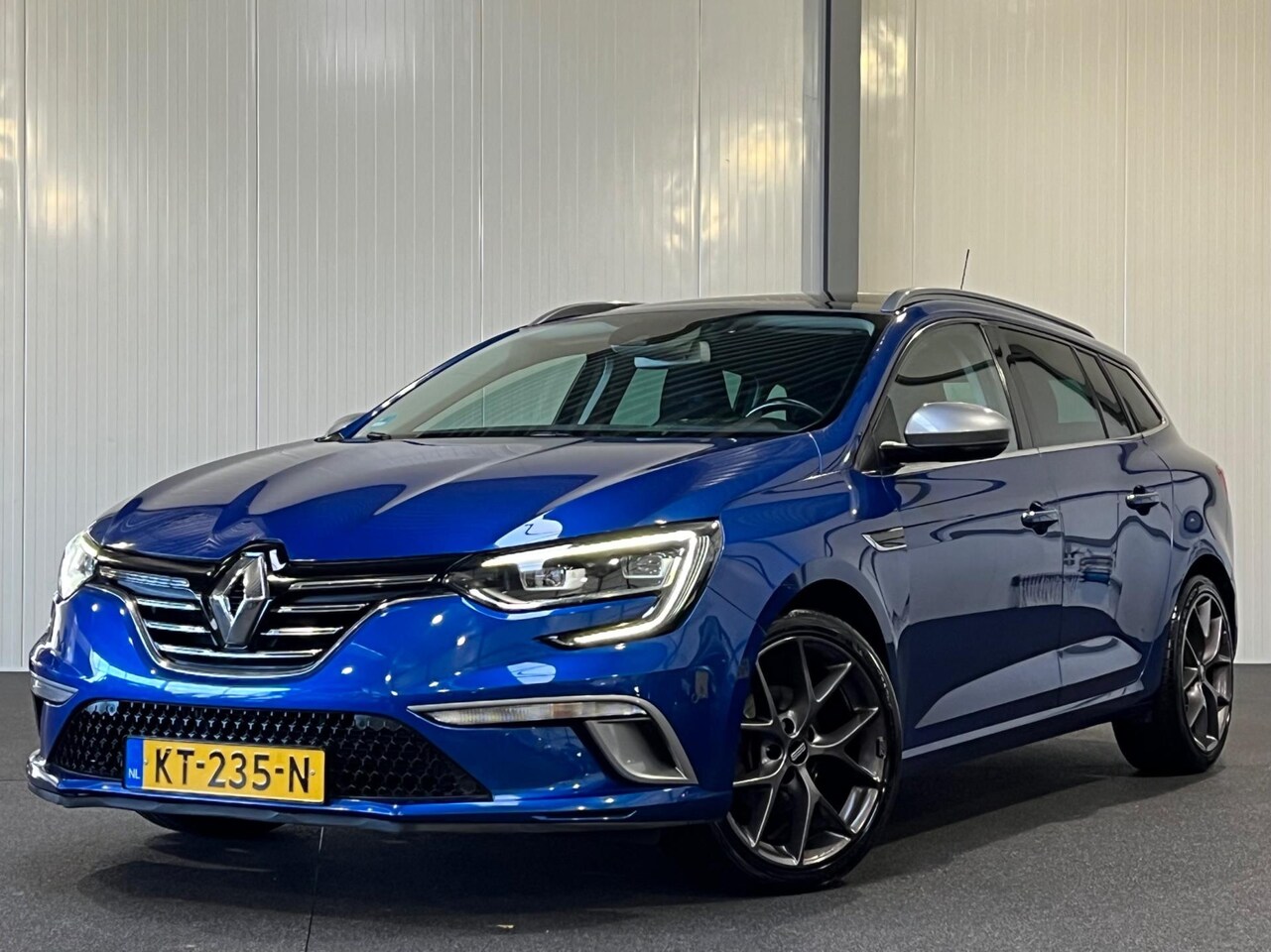 Renault Mégane Estate - 1.5 dCi GT-Line [ NAP unieke uitvoering pano led BOSE ] - AutoWereld.nl