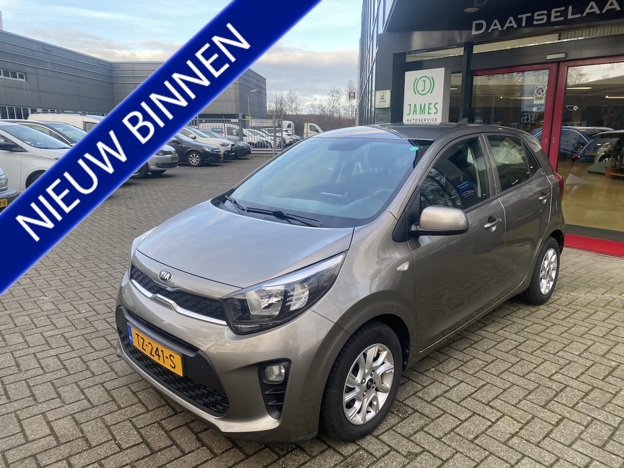 Kia Picanto - 1.0 CVVT ComfortPlusLine Navigator Camera - AutoWereld.nl