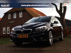 BMW 2-serie Gran Tourer - 220i Essential Aut. | Sportstoelen | Volledige Historie | Led | Trekhaak | PDC | Navigatie