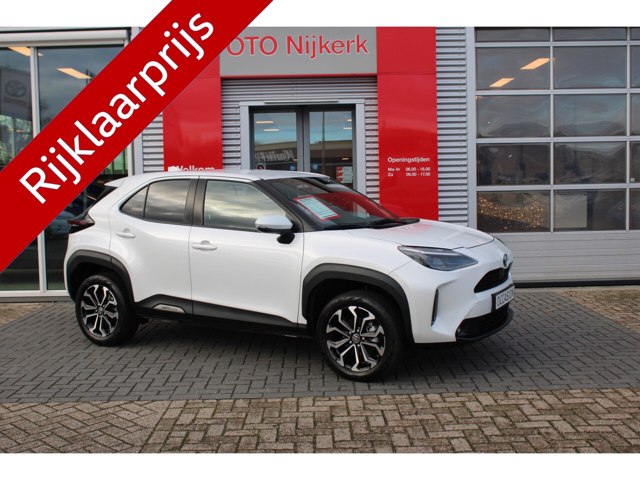 Toyota Yaris Cross - 1.5 Hybrid Dynamic met winterpack - AutoWereld.nl