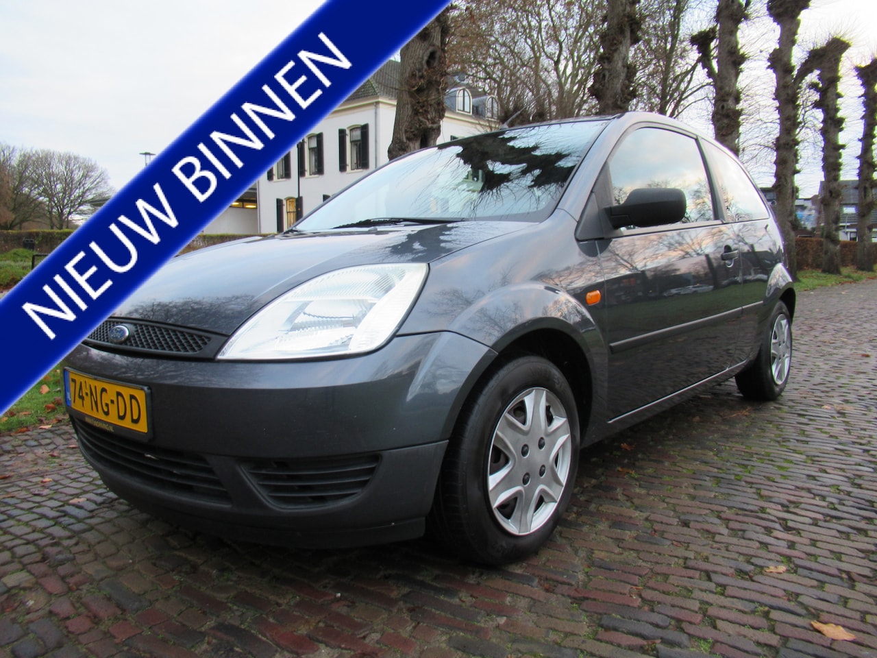 Ford Fiesta - 1.25-16V Celebration Stuurbekrachtiging Trekhaak***Apk t/m 18-11-2025*** - AutoWereld.nl