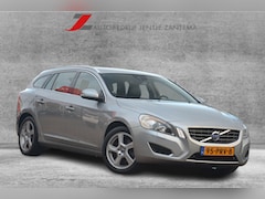 Volvo V60 - 2.0 D3 Summum | Navigatie | Leer | Xenon | Stoelverwarming | NL auto | 5 cilinder