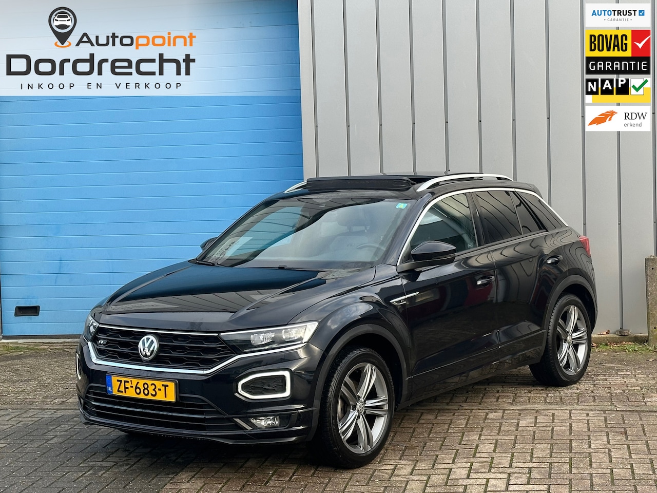 Volkswagen T-Roc - 1.5 TSI Sport AUT R-LINE VIRTUAL PANO ORG NL AUTO - AutoWereld.nl