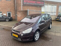 Ford S-Max - 2.0 Titanium