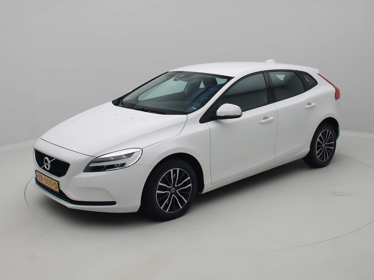 Volvo V40 - 1.5 T2 Polar+ Automaat /Navi - AutoWereld.nl