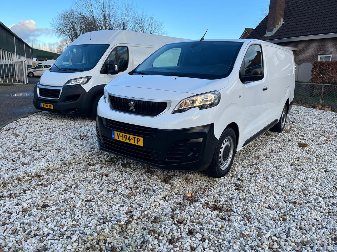 Peugeot Expert - 231S GB 2.0 BlueHDi 120pk 3p. STT verh. laadv. Premium Pack - AutoWereld.nl