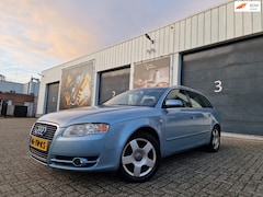 Audi A4 Avant - 2.0 Pro Line NAVI PSENSOR CRUISE 3 X SLEUTELS