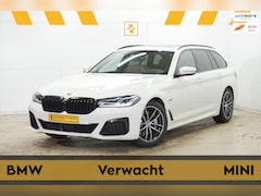 BMW 5-serie Touring - 530e Fis€70.000 Msport Pano Camera HUD Laser Acc