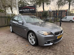 BMW 5-serie Touring - 520i Exe M-Sport Xenon Nav Dealer Ond Pdc