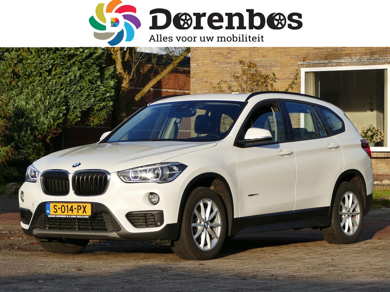 BMW X1 - sDrive18d Centennial Executive AUTOMAAT | stoelverwarming | panoramadak - AutoWereld.nl