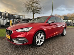 Seat Leon Sportstourer - 1.5 eTSI 150pk DSG-7 FR Launch Edition Clima Navi Digital Dash