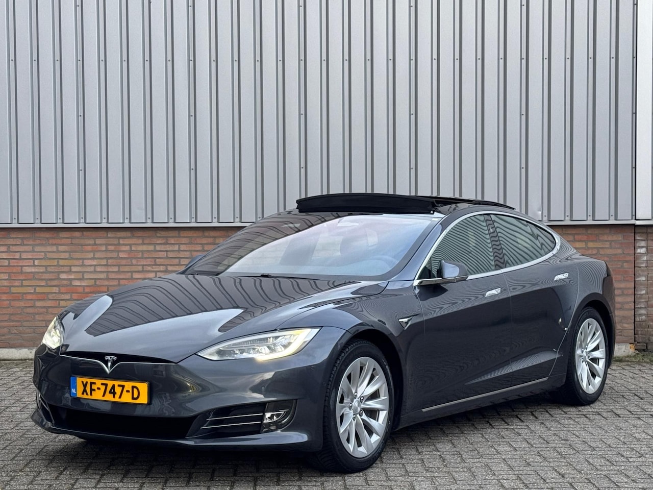 Tesla Model S - 75D Open Dak/ 7Persoons/ Enhanced/ Winter Pack/ Premium Audio - AutoWereld.nl